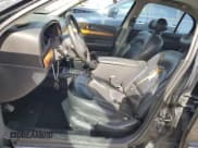 ✅ 1998 Lincoln Continental • VIN: 1LNFM97V8WY742639 • Lot: 82138303. Listed on Copart with 268,814 mi. Free auction sales archive from the USA and detailed vehicle history report at DreamBid. Image 7.