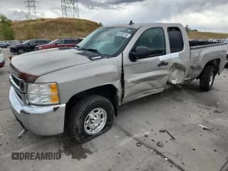 ✅ 2009 Chevrolet Silverado 2500HD LT • VIN: 1GCHK59629E131691 • Lot: 80130715. Wystawiony na Copart z przebiegiem 152 493 mil. Bezpłatny archiwum sprzedaży aukcyjnych z USA i szczegółowy raport historii pojazdu na DreamBid. Zdjęcie 1.