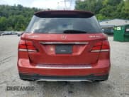 ✅ 2017 Mercedes-Benz GLE 43 AMG • VIN: 4JGDA6EB5HA972349 • Lot: 67997085. Wystawiony na Copart z przebiegiem 38 845 mil. Bezpłatny archiwum sprzedaży aukcyjnych z USA i szczegółowy raport historii pojazdu na DreamBid. Zdjęcie 6.