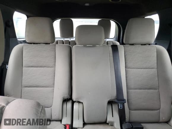 ✅ 2015 Ford Explorer • VIN: 1FM5K8B89FGA76037 • Lot: 58844355. Listed on Copart with 194,687 mi. Free auction sales archive from the USA and detailed vehicle history report at DreamBid. Image 10.