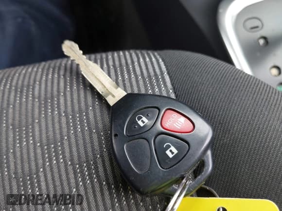 ✅ 2015 Toyota Yaris L • VIN: VNKKTUD37FA038282 • Lot: 42760204. Wystawiony na IAAI z przebiegiem 155 172 mil. Bezpłatny archiwum sprzedaży aukcyjnych z USA i szczegółowy raport historii pojazdu na DreamBid. Zdjęcie 11.