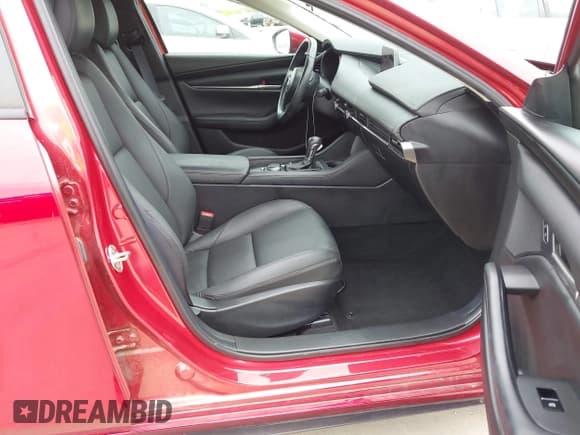 ✅ 2022 Mazda 3 Select • VIN: 3MZBPABL9NM316998 • Lot: 42117951. Listed on IAAI with 44,594 mi. Free auction sales archive from the USA and detailed vehicle history report at DreamBid. Image 5.