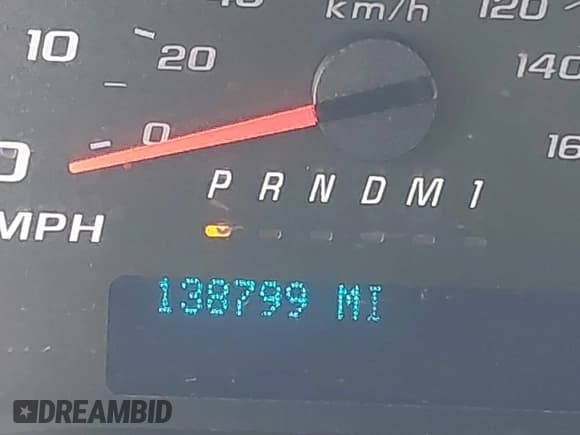 ✅ 2015 GMC Savana Cargo • VIN: 1GTW7FCF8F1278219 • Lot: 43204247. Wystawiony na IAAI z przebiegiem 138 799 mil. Bezpłatny archiwum sprzedaży aukcyjnych z USA i szczegółowy raport historii pojazdu na DreamBid. Zdjęcie 15.