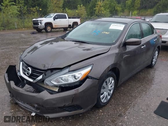 ✅ 2016 Nissan Altima S • VIN: 1N4AL3AP5GN335878 • Lot: 43066963. Listed on IAAI with 90,258 mi. Free auction sales archive from the USA and detailed vehicle history report at DreamBid. Image 17.