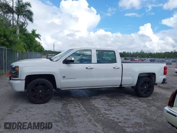 2016 Chevrolet Silverado 1500 Work Truck с VIN 3GCPCNEC1GG321007, выставлен на аукционе IAAI как лот 43396285 с пробегом 222 734 миль миль и . История ставок и продаж доступна на DreamBid. Изображение 14.