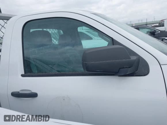 ✅ 2016 Chevrolet Silverado 1500 Work Truck • VIN: 1GCNCNEC7GZ206743 • Лот: 42546600. Опубликован ранее на IAAI с пробегом 28 418 миль. Бесплатный доступ к архиву аукционных продаж из США и подробный отчёт об истории автомобиля на DreamBid. Изображение 12.