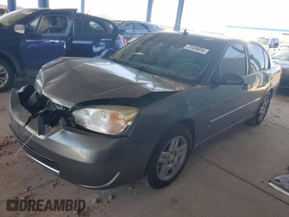 2006 Chevrolet Malibu 2LT z VIN 1G1ZT538X6F147874, wystawiony jako Copart lot #72459854 z przebiegiem 137 052 mil mil oraz Szkoda całkowita • Salvage title. Historia ofert i sprzedaży dostępna na DreamBid. Obrazek 1.