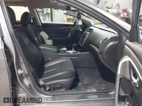 ✅ 2017 Nissan Altima SL • VIN: 1N4AL3AP8HC185343 • Lot: 41547908. Listed on IAAI with 91,326 mi. Free auction sales archive from the USA and detailed vehicle history report at DreamBid. Image 5.