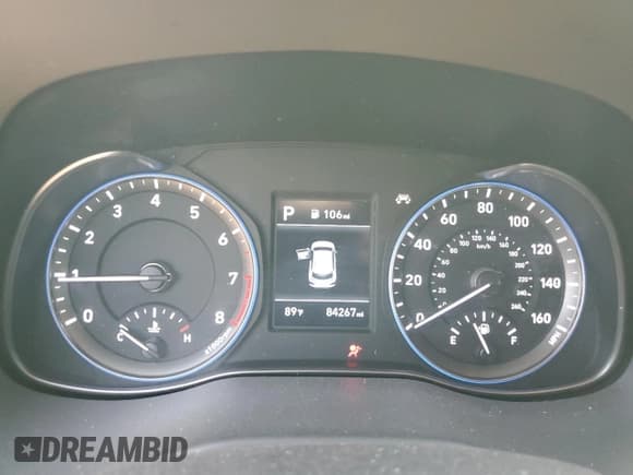 ✅ 2019 Hyundai Kona SE • VIN: KM8K12AA9KU304783 • Лот: 68332014. Опубликован ранее на Copart с пробегом 84 267 миль. Бесплатный доступ к архиву аукционных продаж из США и подробный отчёт об истории автомобиля на DreamBid. Изображение 9.