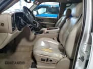 ✅ 2005 Chevrolet Suburban LS • VIN: 1GNFK16Z35J118939 • Lot: 87445765. Listed on Copart with 223,806 mi. Free auction sales archive from the USA and detailed vehicle history report at DreamBid. Image 7.