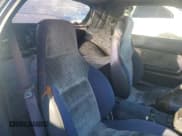 ✅ 1986 Mazda RX-7 • VIN: JM1FC3312G0156123 • Lot: 81193584. Wystawiony na Copart z przebiegiem 187 301 mil. Bezpłatny archiwum sprzedaży aukcyjnych z USA i szczegółowy raport historii pojazdu na DreamBid. Zdjęcie 10.