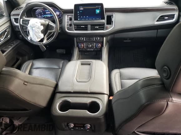 ✅ 2022 Chevrolet Suburban LT • VIN: 1GNSKCKD0NR358486 • Lot: 67746414. Wystawiony na Copart z przebiegiem 78 866 mil. Bezpłatny archiwum sprzedaży aukcyjnych z USA i szczegółowy raport historii pojazdu na DreamBid. Zdjęcie 8.