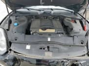 ✅ 2017 Porsche Cayenne • VIN: WP1AA2A23HKA85783 • Lot: 57701125. Listed on Copart with 116,273 mi. Free auction sales archive from the USA and detailed vehicle history report at DreamBid. Image 12.