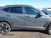 ✅ 2025 Hyundai Kona SEL • VIN: KM8HB3AB1SU311846 • Лот: 43200677. Опубликован ранее на IAAI с пробегом 2 159 миль. Бесплатный доступ к архиву аукционных продаж из США и подробный отчёт об истории автомобиля на DreamBid. Изображение 13.