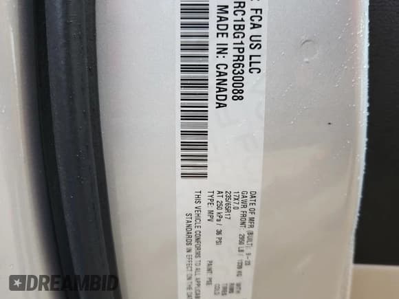 ✅ 2023 Chrysler Pacifica Touring L • VIN: 2C4RC1BG1PR630088 • Лот: 90595905. Опубликован ранее на Copart с пробегом 13 011 миль. Бесплатный доступ к архиву аукционных продаж из США и подробный отчёт об истории автомобиля на DreamBid. Изображение 14.