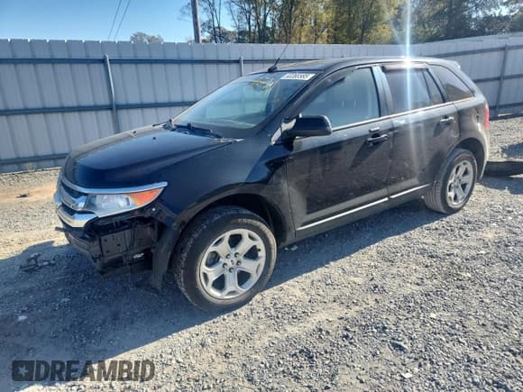 ✅ 2013 Ford Edge SEL • VIN: 2FMDK4JC6DBB86123 • Lot: 92268585. Wystawiony na Copart z przebiegiem 170 267 mil. Bezpłatny archiwum sprzedaży aukcyjnych z USA i szczegółowy raport historii pojazdu na DreamBid. Zdjęcie 1.