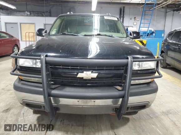 ✅ 2005 Chevrolet Suburban Z71 • VIN: 3GNFK16Z85G199745 • Лот: 53640475. Опубликован ранее на Copart с пробегом 290 849 миль. Бесплатный доступ к архиву аукционных продаж из США и подробный отчёт об истории автомобиля на DreamBid. Изображение 5.
