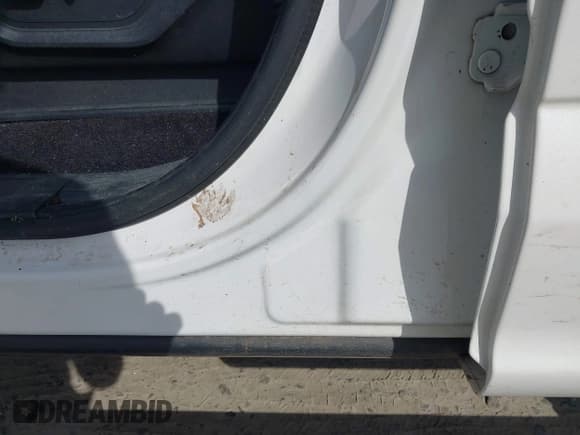 ✅ 2019 Ford F-150 XL • VIN: 1FTEW1E50KFC52913 • Lot: 41722691. Wystawiony na IAAI z przebiegiem 83 947 mil. Bezpłatny archiwum sprzedaży aukcyjnych z USA i szczegółowy raport historii pojazdu na DreamBid. Zdjęcie 6.