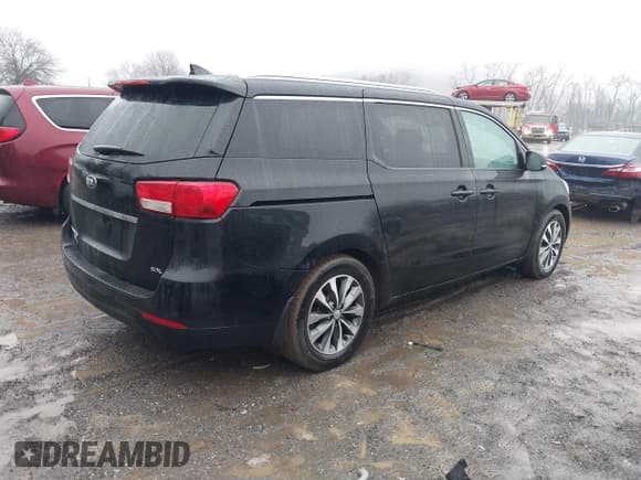 ✅ 2016 Kia Sedona SX • VIN: KNDMC5C11G6143072 • Lot: 41467752. Wystawiony na IAAI z przebiegiem 148 217 mil. Bezpłatny archiwum sprzedaży aukcyjnych z USA i szczegółowy raport historii pojazdu na DreamBid. Zdjęcie 4.