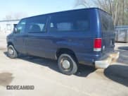 ✅ 2005 Ford Econoline Passenger XL • VIN: 1FBNE31L55HB00500 • Lot: 42144394. Listed on IAAI with 257,262 mi. Free auction sales archive from the USA and detailed vehicle history report at DreamBid. Image 3.