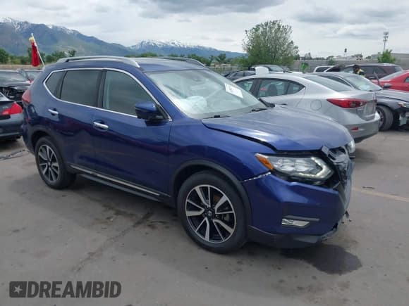 ✅ 2019 Nissan Rogue SL • VIN: 5N1AT2MV7KC702519 • Лот: 42288274. Опубликован ранее на IAAI с пробегом 104 216 миль. Бесплатный доступ к архиву аукционных продаж из США и подробный отчёт об истории автомобиля на DreamBid. Изображение 1.