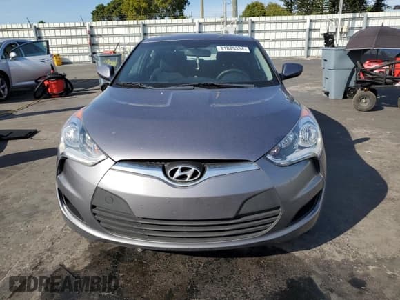 ✅ 2015 Hyundai Veloster • VIN: KMHTC6AD4FU238598 • Lot: 81875334. Wystawiony na Copart z przebiegiem 92 443 mil. Bezpłatny archiwum sprzedaży aukcyjnych z USA i szczegółowy raport historii pojazdu na DreamBid. Zdjęcie 5.