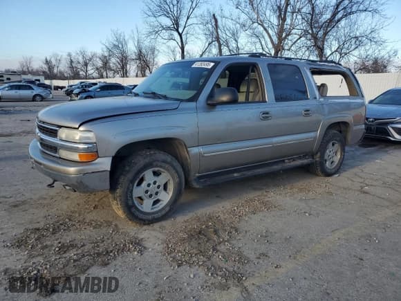 ✅ 2001 Chevrolet Suburban LT • VIN: 3GNFK16T01G254677 • Лот: 41393495. Опубликован ранее на Copart с пробегом Не указан. Бесплатный доступ к архиву аукционных продаж из США и подробный отчёт об истории автомобиля на DreamBid. Изображение 1.