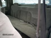 ✅ 1997 Chevrolet Silverado 1500 • VIN: 1GCEC19M5VE234668 • Lot: 87549755. Wystawiony na Copart z przebiegiem 241 680 mil. Bezpłatny archiwum sprzedaży aukcyjnych z USA i szczegółowy raport historii pojazdu na DreamBid. Zdjęcie 10.