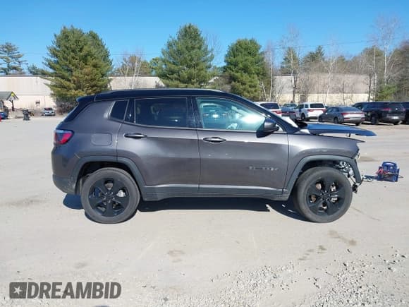 ✅ 2021 Jeep Compass Latitude • VIN: 3C4NJDBB1MT554391 • Lot: 42039363. Listed on IAAI with 24,016 mi. Free auction sales archive from the USA and detailed vehicle history report at DreamBid. Image 13.