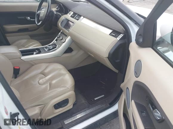 ✅ 2013 Land Rover Range Rover Evoque Pure Premium • VIN: SALVR2BG5DH847016 • Лот: 41653807. Опубликован ранее на IAAI с пробегом 168 007 миль. Бесплатный доступ к архиву аукционных продаж из США и подробный отчёт об истории автомобиля на DreamBid. Изображение 5.