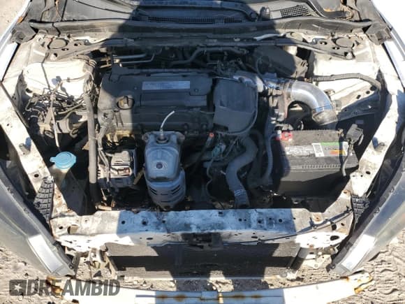 ✅ 2015 Honda Accord Sport • VIN: 1HGCR2F50FA193580 • Лот: 92968765. Опубликован ранее на Copart с пробегом 102 940 миль. Бесплатный доступ к архиву аукционных продаж из США и подробный отчёт об истории автомобиля на DreamBid. Изображение 11.