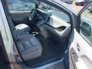 ✅ 2020 Toyota Sienna XLE Auto Access Seat • VIN: 5TDYZ3DC0LS035217 • Lot: 42960907. Listed on IAAI with 95,376 mi. Free auction sales archive from the USA and detailed vehicle history report at DreamBid. Image 5.