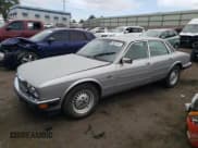 ✅ 1988 Jaguar XJ • VIN: SAJHV1640JC550739 • Lot: 70541484. Wystawiony na Copart z przebiegiem 161 546 mil. Bezpłatny archiwum sprzedaży aukcyjnych z USA i szczegółowy raport historii pojazdu na DreamBid. Zdjęcie 1.
