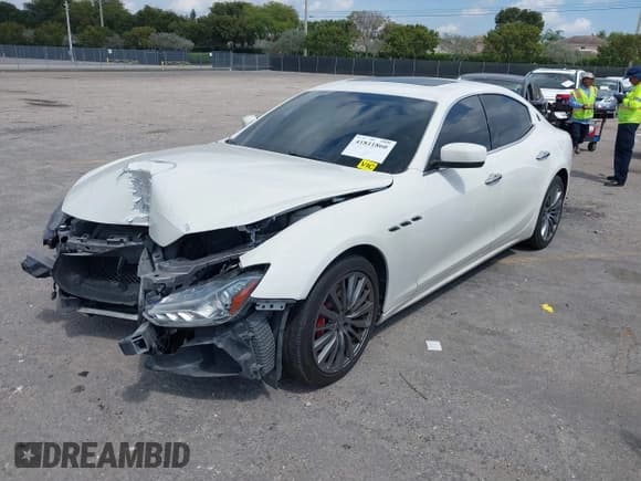 ✅ 2016 Maserati Ghibli • VIN: ZAM57XSA2G1166908 • Лот: 41811860. Опубликован ранее на IAAI с пробегом 92 224 миль. Бесплатный доступ к архиву аукционных продаж из США и подробный отчёт об истории автомобиля на DreamBid. Изображение 2.