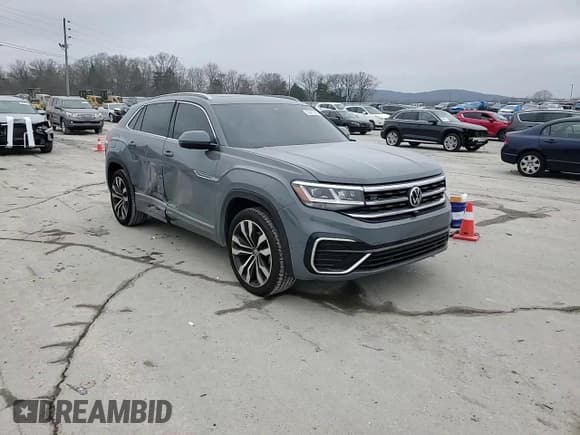 ✅ 2022 Volkswagen Atlas SEL Premium R-Line • VIN: 1V2FE2CA7NC218680 • Lot: 43991505. Listed on Copart with 54,471 mi. Free auction sales archive from the USA and detailed vehicle history report at DreamBid. Image 11.