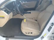 ✅ 2017 Genesis G80 3.8L • VIN: KMHGN4JE6HU210152 • Лот: 56148105. Опубликован ранее на Copart с пробегом 114 821 миль. Бесплатный доступ к архиву аукционных продаж из США и подробный отчёт об истории автомобиля на DreamBid. Изображение 7.