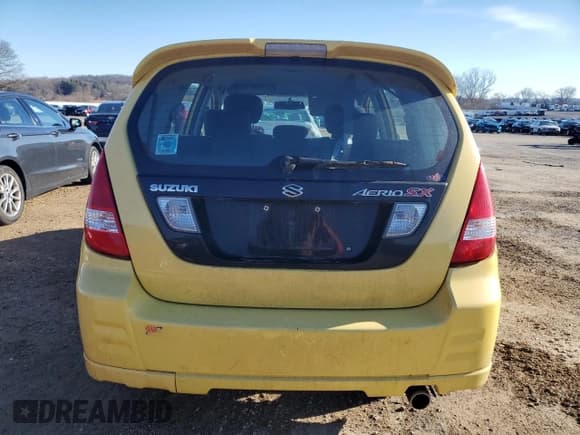✅ 2003 Suzuki Aerio SX • VIN: JS2RD41H635200160 • Lot: 86822934. Listed on Copart with 111,721 mi. Free auction sales archive from the USA and detailed vehicle history report at DreamBid. Image 6.