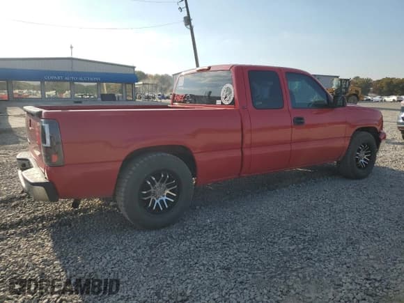 ✅ 2007 Chevrolet Silverado 1500 LT1 • VIN: 1GCEC19X97Z128214 • Lot: 77561404. Listed on Copart with 252,722 mi. Free auction sales archive from the USA and detailed vehicle history report at DreamBid. Image 3.