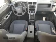 ✅ 2008 Jeep Patriot Sport • VIN: 1J8FT28W48D778580 • Лот: 80016535. Опубликован ранее на Copart с пробегом 163 599 миль. Бесплатный доступ к архиву аукционных продаж из США и подробный отчёт об истории автомобиля на DreamBid. Изображение 8.