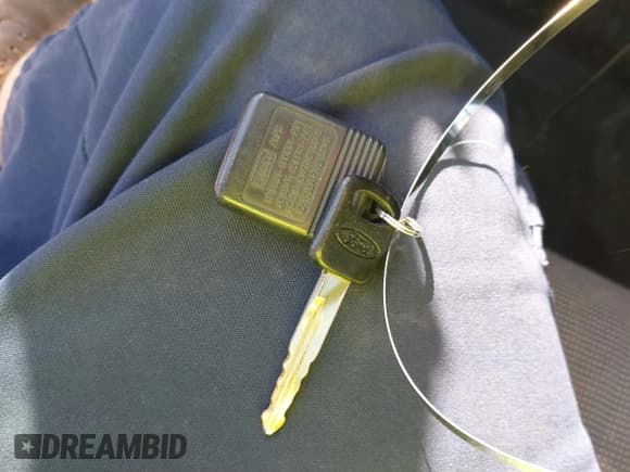 ✅ 2008 Ford Police Interceptor • VIN: 2FAFP71VX8X150953 • Lot: 41790872. Listed on IAAI with 144,999 mi. Free auction sales archive from the USA and detailed vehicle history report at DreamBid. Image 11.