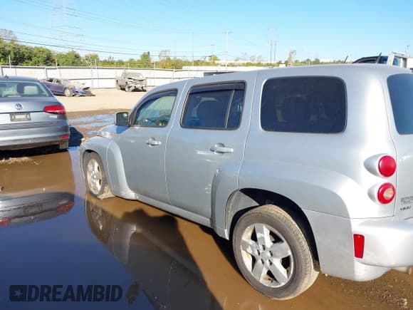 ✅ 2010 Chevrolet HHR 1LT • VIN: 3GNBABDB5AS532486 • Lot: 43445080. Listed on IAAI with 131,063 mi. Free auction sales archive from the USA and detailed vehicle history report at DreamBid. Image 14.