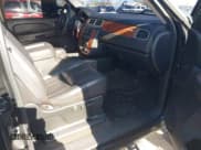 ✅ 2008 Chevrolet Silverado 2500HD LTZ • VIN: 1GCHK236X8F225687 • Lot: 43651853. Wystawiony na IAAI z przebiegiem 202 303 mil. Bezpłatny archiwum sprzedaży aukcyjnych z USA i szczegółowy raport historii pojazdu na DreamBid. Zdjęcie 5.