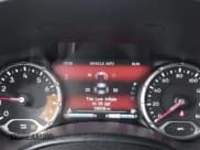 ✅ 2021 Jeep Renegade Latitude • VIN: ZACNJDBB2MPN31870 • Lot: 43601505. Wystawiony na IAAI z przebiegiem 29 639 mil. Bezpłatny archiwum sprzedaży aukcyjnych z USA i szczegółowy raport historii pojazdu na DreamBid. Zdjęcie 15.