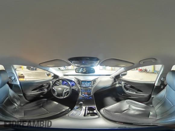 ✅ 2015 Hyundai Azera • VIN: KMHFG4JGXFA483312 • Lot: 51592085. Listed on Copart with 92,219 mi. Free auction sales archive from the USA and detailed vehicle history report at DreamBid. Image 15.