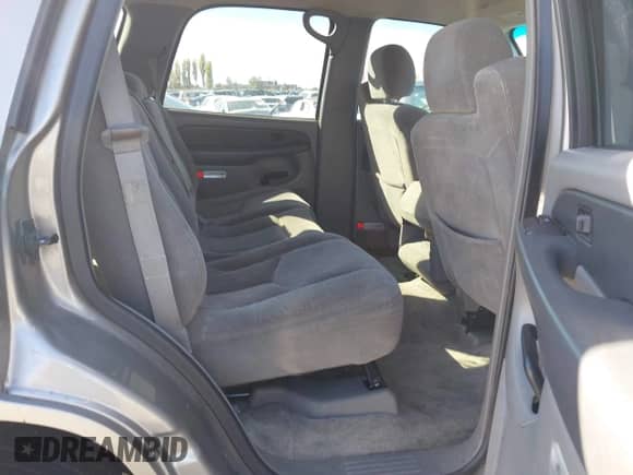 2003 Chevrolet Tahoe LT с VIN 1GNEK13Z23J248546, выставлен на аукционе IAAI как лот 43477245 с пробегом 226 380 миль миль и . История ставок и продаж доступна на DreamBid. Изображение 8.