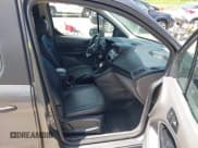 ✅ 2021 Ford Transit Connect XL • VIN: NM0GE9E20M1502471 • Lot: 42600296. Wystawiony na IAAI z przebiegiem 200 722 mil. Bezpłatny archiwum sprzedaży aukcyjnych z USA i szczegółowy raport historii pojazdu na DreamBid. Zdjęcie 5.