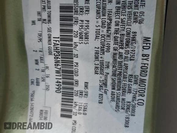 ✅ 2007 Ford Focus SE • VIN: 1FAHP36N67W114990 • Lot: 67129655. Wystawiony na Copart z przebiegiem 49 685 mil. Bezpłatny archiwum sprzedaży aukcyjnych z USA i szczegółowy raport historii pojazdu na DreamBid. Zdjęcie 13.