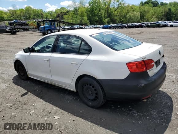 ✅ 2011 Volkswagen Jetta SE • VIN: 3VWDZ7AJ0BM320715 • Лот: 55920295. Опубликован ранее на Copart с пробегом 161 220 миль. Бесплатный доступ к архиву аукционных продаж из США и подробный отчёт об истории автомобиля на DreamBid. Изображение 2.