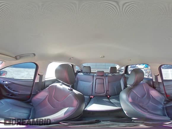 ✅ 2016 Ford Focus SE • VIN: 1FADP3F24GL345974 • Lot: 81504755. Listed on Copart with 117,541 mi. Free auction sales archive from the USA and detailed vehicle history report at DreamBid. Image 14.