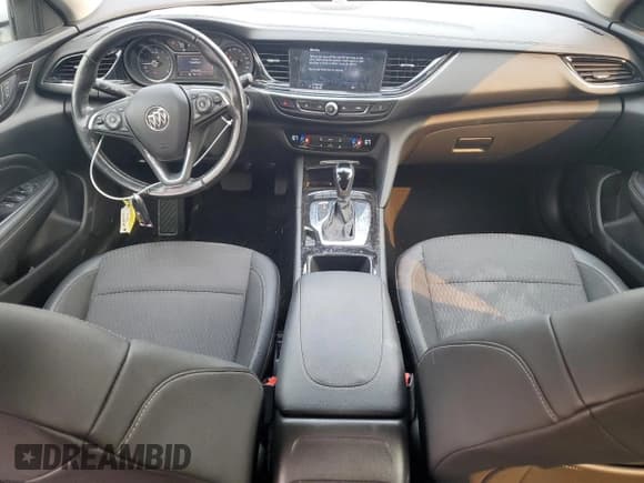 ✅ 2019 Buick Regal Preferred II • VIN: W04GM6SX6K1067208 • Lot: 71233425. Listed on Copart with 95,117 mi. Free auction sales archive from the USA and detailed vehicle history report at DreamBid. Image 8.